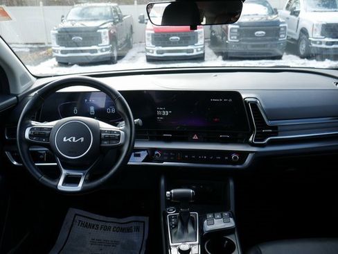 Used 2023 Kia Sportage EX image 6