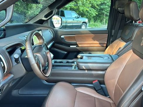 Used 2025 Ford Expedition Max King Ranch AWD/4WD image 25