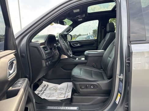 Used 2021 Chevrolet Tahoe Z71 w/ Z71 Signature Package AWD/4WD image 32