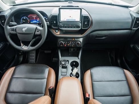 Certified 2024 Ford Bronco Sport Badlands w/ Premium Package image 22