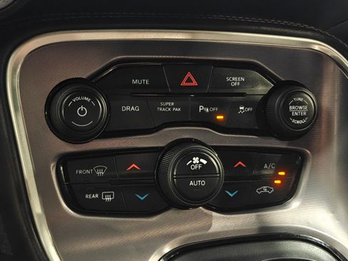Used 2019 Dodge Challenger R/T Scat Pack w/ 1320 Drag Pack RWD image 8