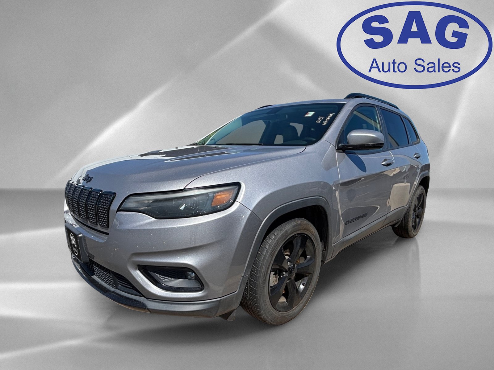 Used 2019 Jeep Cherokee Latitude Plus FWD image 5