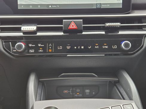 New 2026 Kia Sportage SX Prestige AWD/4WD image 16