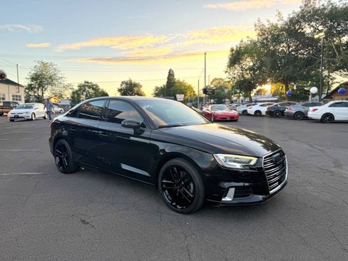 Used 2017 Audi A3 2.0T Premium w/ Convenience Package AWD/4WD image 4