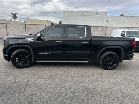 Used 2023 GMC Sierra 1500 Denali w/ Denali Reserve Package image 7