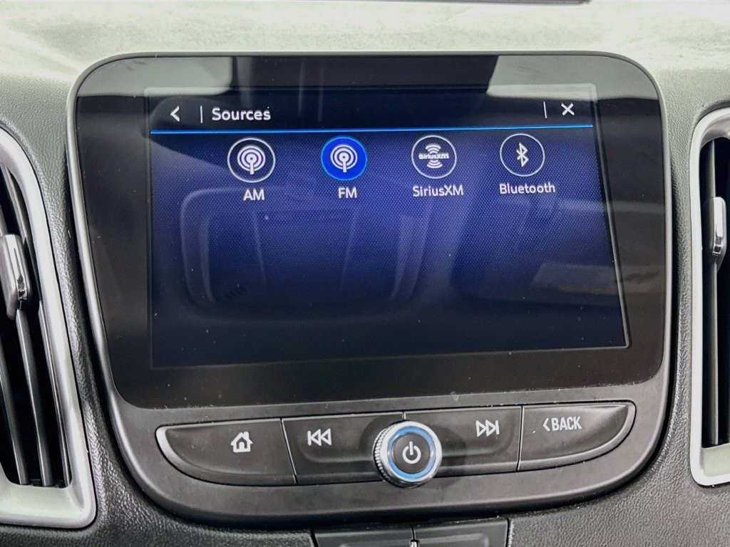 Used 2022 Chevrolet Malibu LT FWD image 30