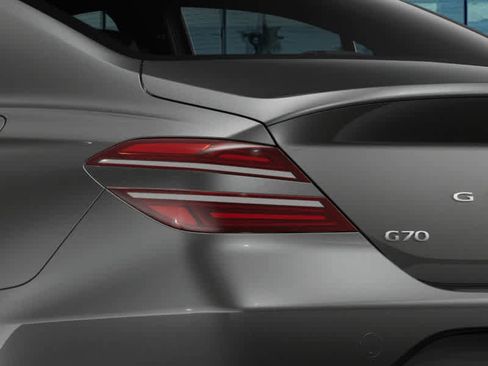 New 2026 Genesis G70 2.5T image 12