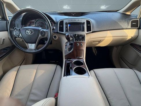 Used 2013 Toyota Venza XLE FWD image 14