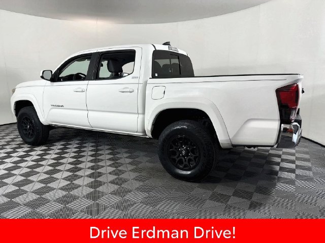Certified 2021 Toyota Tacoma SR5 RWD image 21
