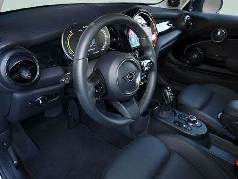 Used 2023 MINI Cooper SE image 23