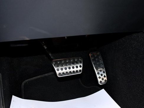 Used 2022 Dodge Challenger SRT Hellcat Redeye image 28