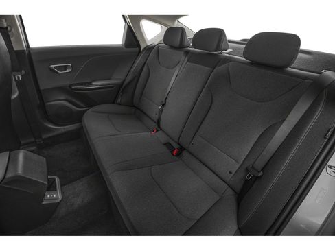 New 2025 Kia K4 LXS image 9