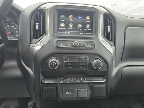 Used 2022 Chevrolet Silverado 1500 Custom image 24
