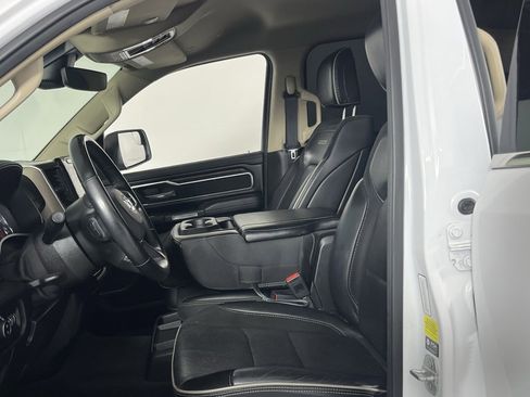 Used 2021 RAM 1500 Laramie image 22