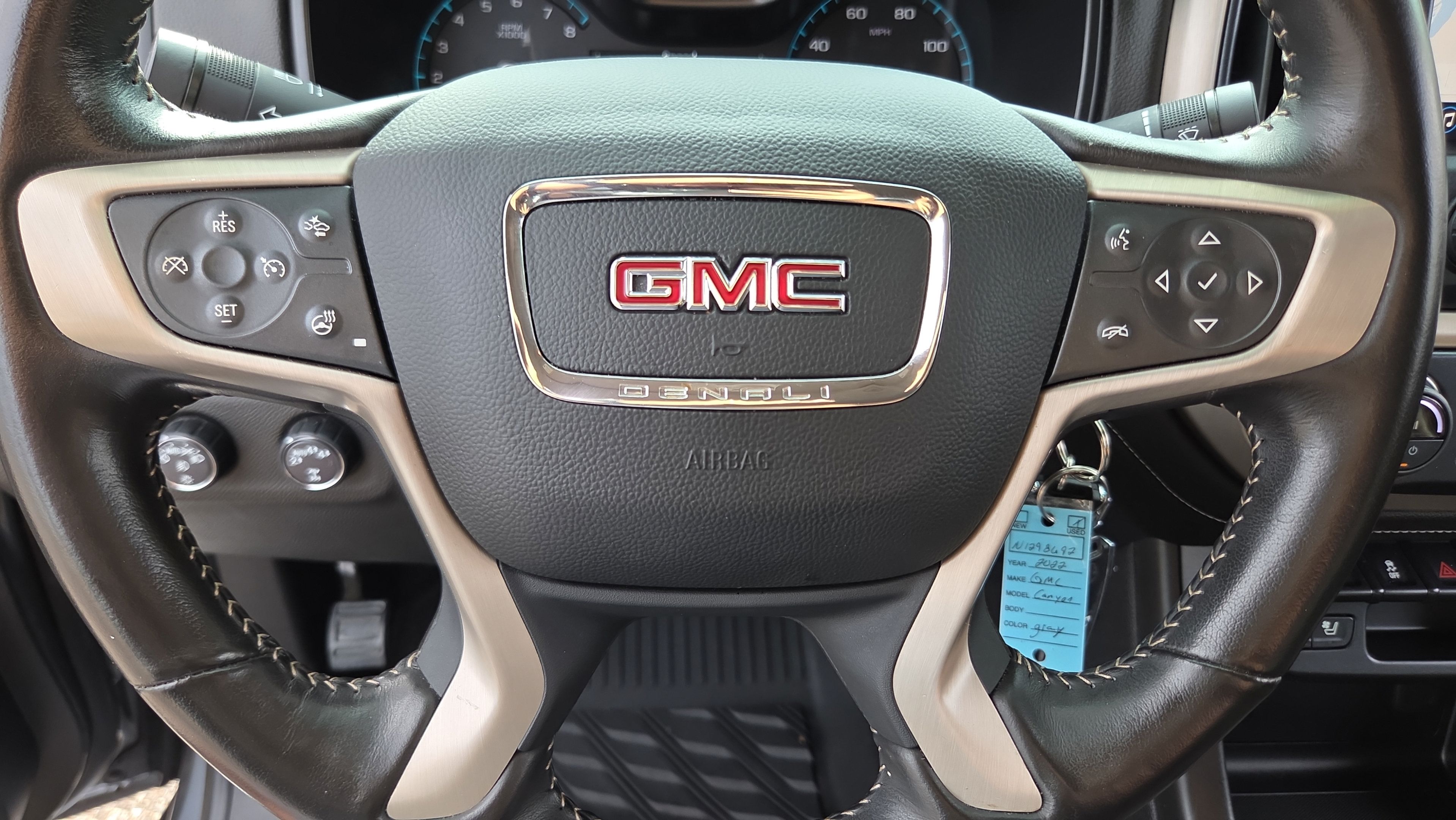 Used 2022 GMC Canyon Denali AWD/4WD image 29