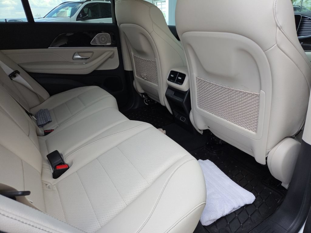 Used 2024 Mercedes-Benz GLE 450e 4MATIC image 12