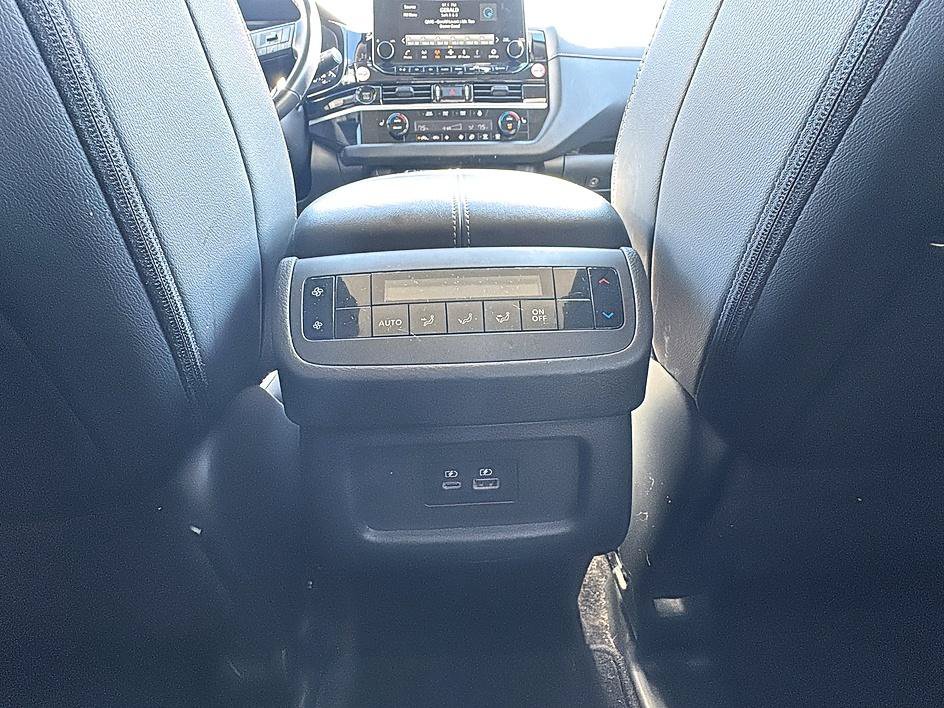 Certified 2025 Nissan Pathfinder SL AWD/4WD image 20