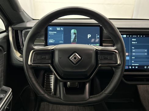 Used 2024 Rivian R1S Adventure AWD/4WD image 28