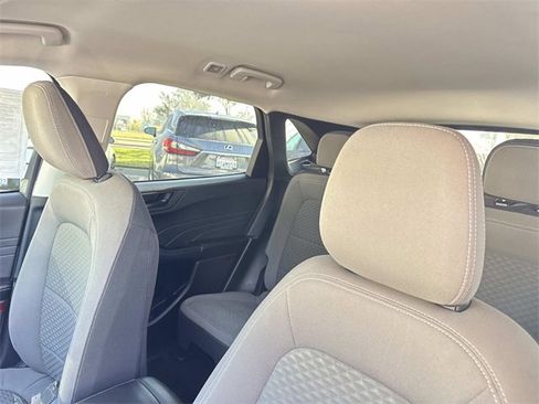 Certified 2022 Ford Escape SE image 23