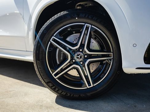 New 2026 Mercedes-Benz GLE 350 4MATIC image 2
