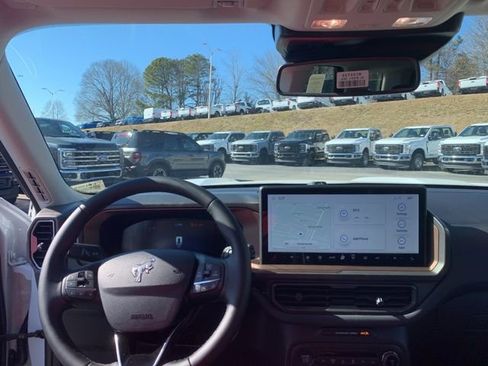 New 2026 Ford Bronco Sport Outer Banks w/ Outer Banks Tech Package+ AWD/4WD image 25