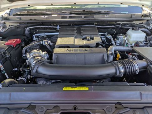 New 2026 Nissan Frontier PRO-4X w/ Pro Premium Package AWD/4WD image 13