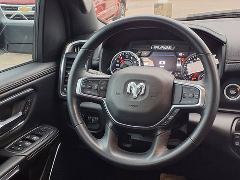 Used 2023 RAM 1500 Laramie AWD/4WD image 23