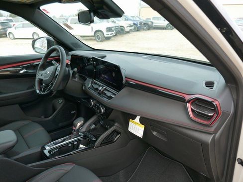 New 2026 Chevrolet TrailBlazer RS w/ Convenience Package image 9