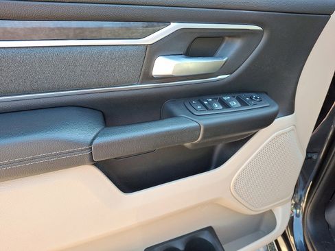 Used 2021 RAM 1500 Big Horn image 13