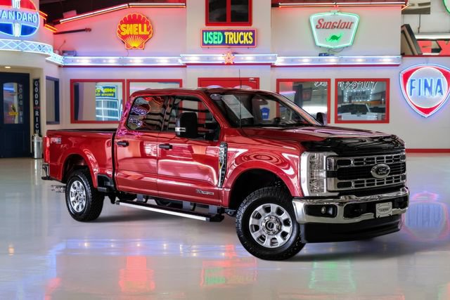 Used 2024 Ford F250 XLT AWD/4WD image 1