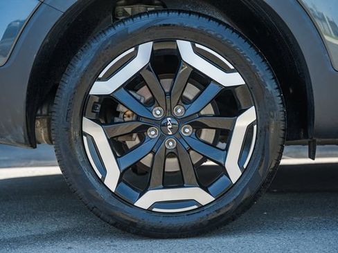 Used 2024 Kia Telluride S AWD/4WD image 20