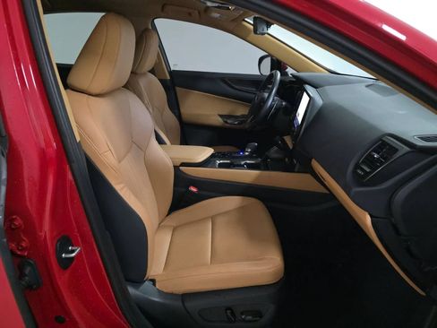 Used 2025 Lexus NX 250 FWD w/ Accessory Package (Z1) image 10
