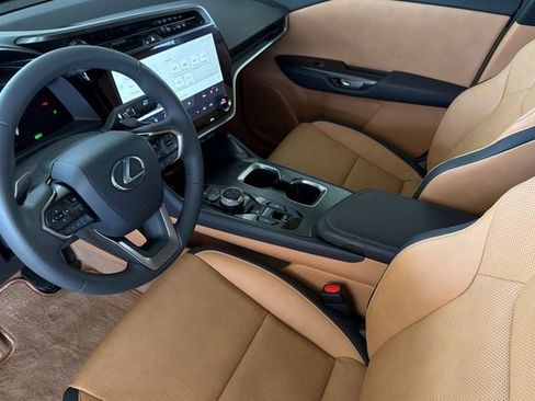 Used 2024 Lexus RZ 300e Premium w/ Accessory Package (Z1) FWD image 11