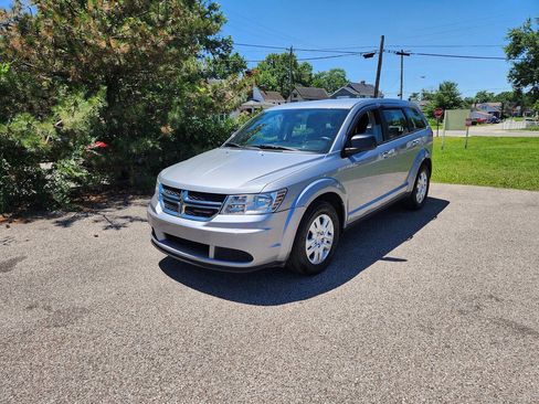 Used 2015 Dodge Journey American Value Package FWD image 10
