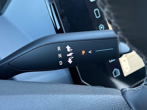 New 2027 Chevrolet Bolt LT w/ Comfort Package image 22