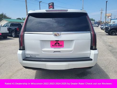 Used 2017 Cadillac Escalade ESV Luxury AWD/4WD image 31