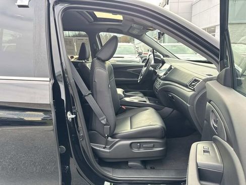 Used 2024 Honda Ridgeline RTL image 11
