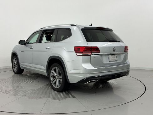 Used 2018 Volkswagen Atlas SEL w/ R-Line Package FWD image 3