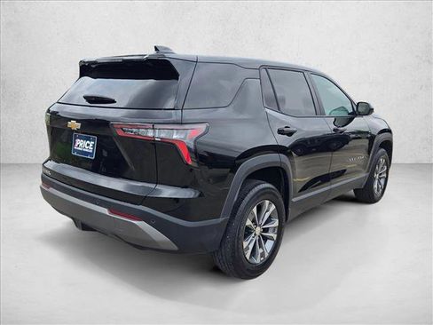 Used 2025 Chevrolet Equinox LT FWD image 5