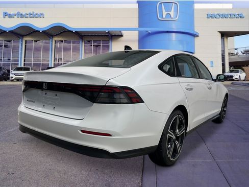 New 2026 Honda Accord SE image 5