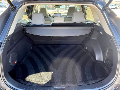 Used 2019 Toyota RAV4 Limited image 23