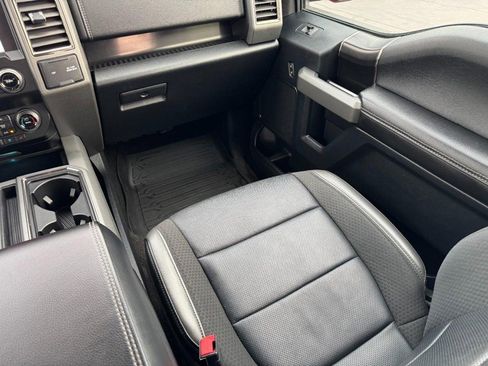 Used 2020 Ford F150 Raptor w/ Equipment Group 802A Luxury image 15