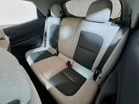 Used 2019 Chevrolet Bolt LT image 21