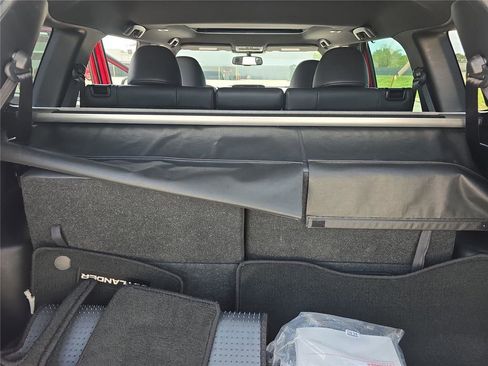 Used 2023 Mitsubishi Outlander SEL FWD image 29