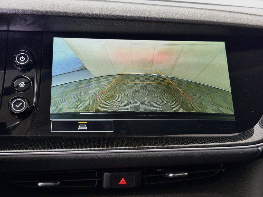 Used 2022 Buick Envision Preferred FWD image 18