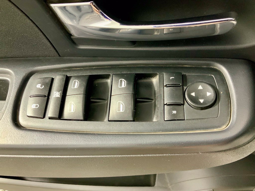 Used 2010 Jeep Liberty Sport w/ Popular Equipment Group AWD/4WD image 20