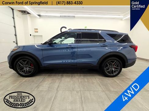 Used 2025 Ford Explorer ST w/ Sun And Sound Package AWD/4WD image 2