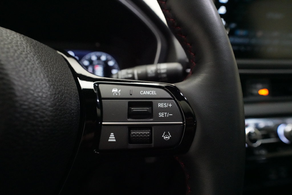 Used 2025 Honda Pilot Black Edition image 20