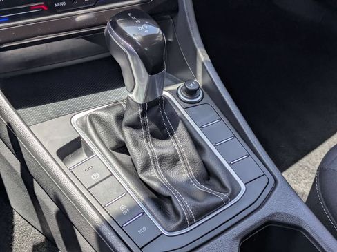 Used 2025 Volkswagen Jetta S FWD image 22