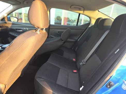 Used 2024 Nissan Sentra SV FWD image 13